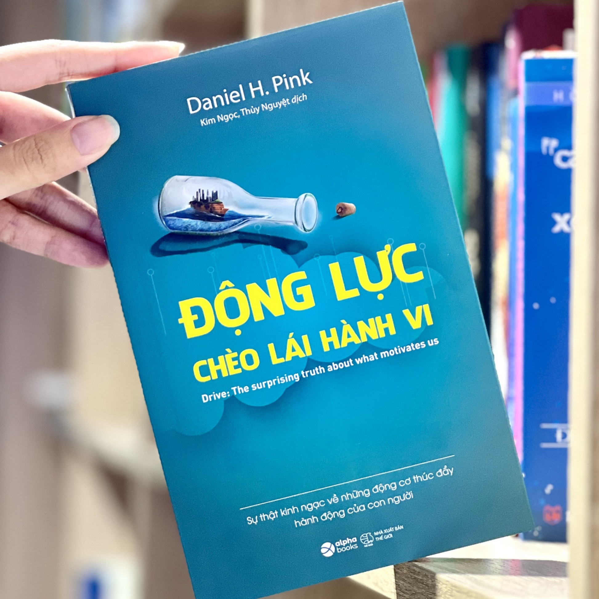 Động lực chèo lái hành vi